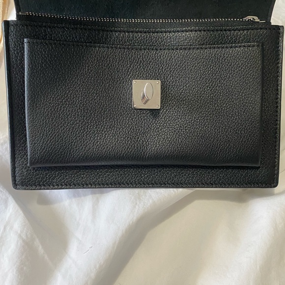 LOUIS VUITTON MY LOCK WALLET ON A CHAIN - Picture 7 of 14